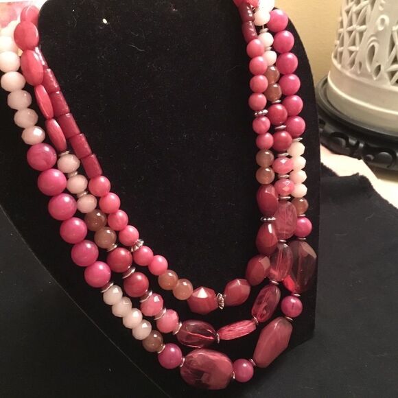 Blush and Pinks 3 Strand Necklace with Silvertone Hardware - Picture 5 of 7
